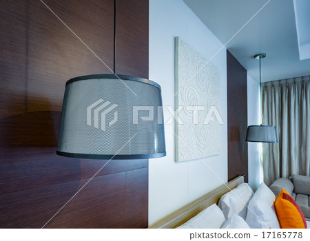 light lamp white hanger on ceiling in bedroom 17165778