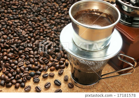 製作越南咖啡 17181578