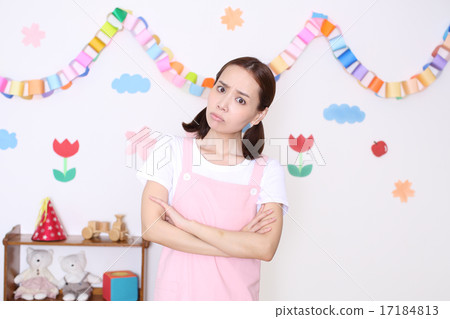 Childminder  17184813