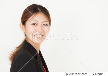 Smiling business woman Smiling business woman 17189045