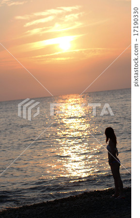 End of summer 2015 17190330