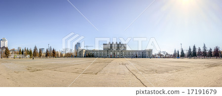 Kuibyshev Square in Samara 17191679