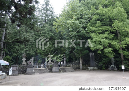 墳塋觀點的白色老虎軍團 17195607