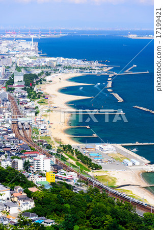 在夏天從Suma Urashi的頂部 17199421