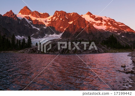 Ann lake Ann lake 17199442