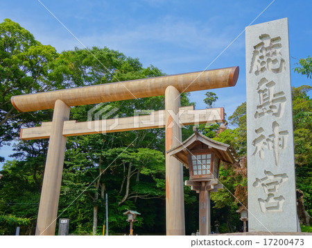 Kashima Jingu Shinto Torii (Ibaraki) 17200473