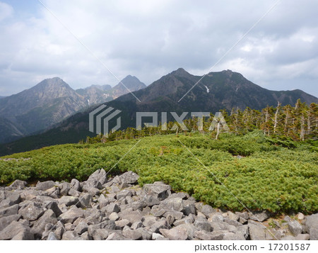 Mt. Minami Yatsugatake from Hidasaga mountain Mt. Minami Yatsugatake from Hidasaga mountain 17201587