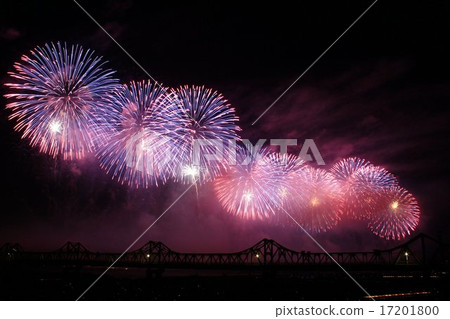 長岡煙花節鳳凰城 17201800