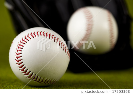 Leather glove with baseball, natural colorful tone 17203368