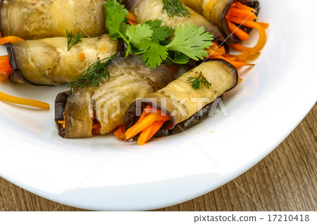 Eggplant rolls with carrot 17210418