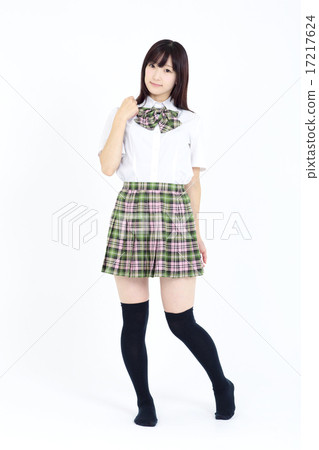 學校的女生 17217624