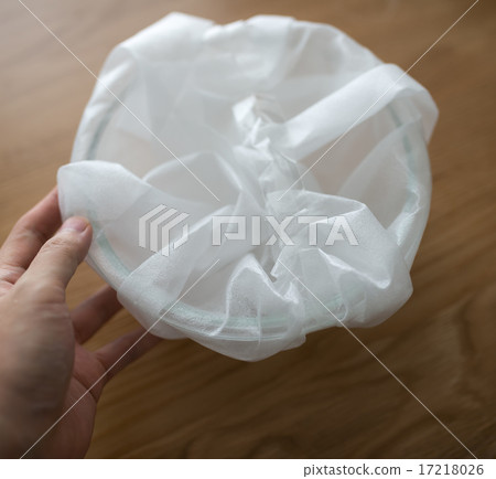 Bowl. Glass bowl 17218026