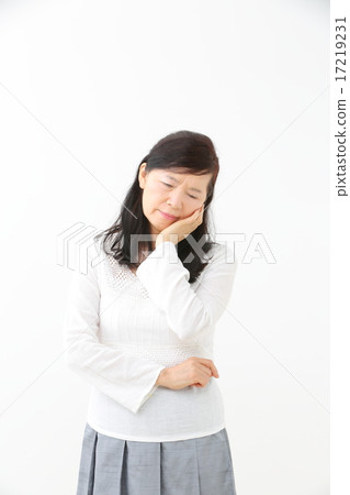 Middle aged women suffering Middle aged women suffering 17219231