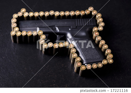 Gun, vivid colors, natural tone 17221116