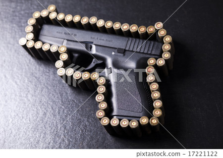 Gun, vivid colors, natural tone 17221122