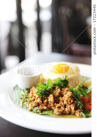 Fried Stir Basil with Minced pork Fried Stir Basil with Minced pork 17223440