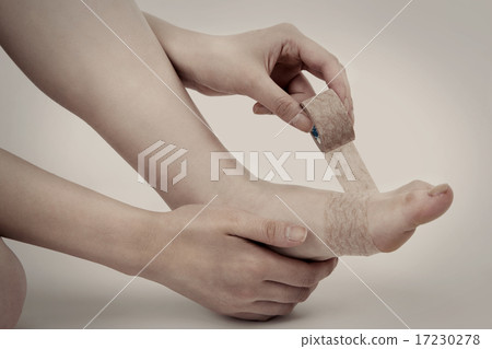 Pain_044 Pain_044 17230278