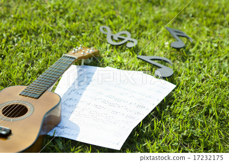 [PHO187] Books & Music_028 17232175