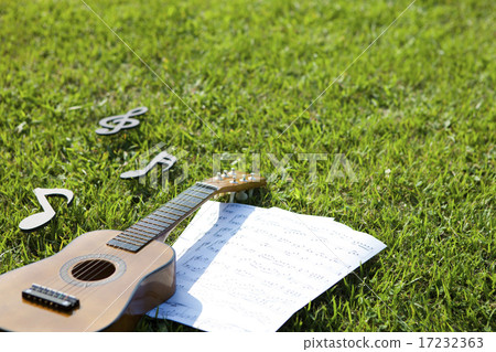 [PHO187] Books & Music_066 17232363