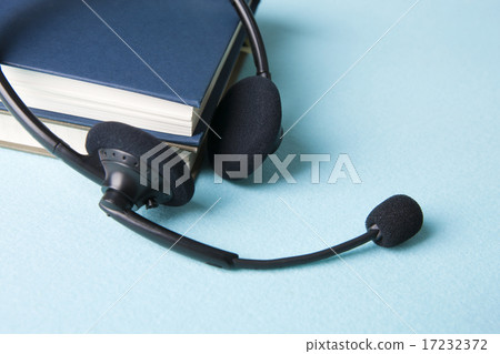 [PHO187] Books & Music_075 17232372