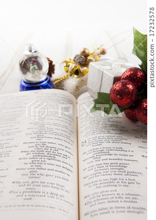 [PHO187] Books & Music_101 17232578