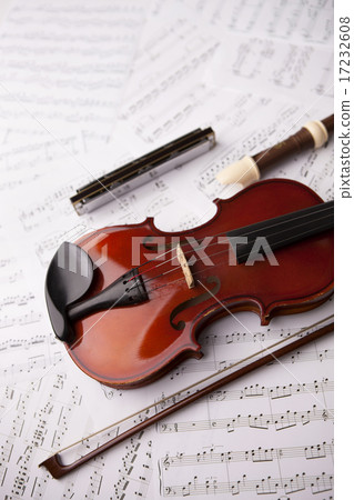 [PHO187] Books & Music_131 17232608