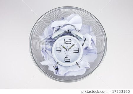 [PHO196] Time 084 17233160