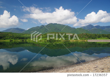 Summer Mie Water Reservoir Adjustment Pond "Kirara Lake" 17236357