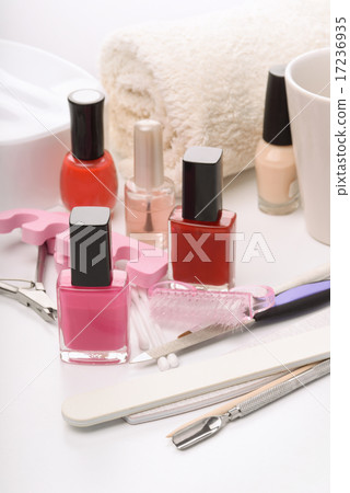 Manicure equipment 17236935