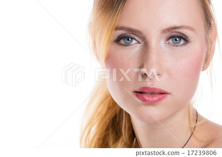 Beauty Caucasian women Beauty Caucasian women 17239806
