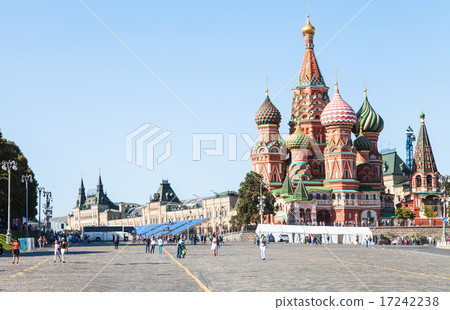Pokrovsky Cathedral in Moscow Kremlin in afternoon 17242238