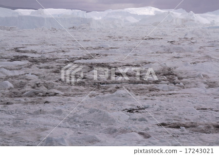 Ilulissat glacier Greenland 17243021