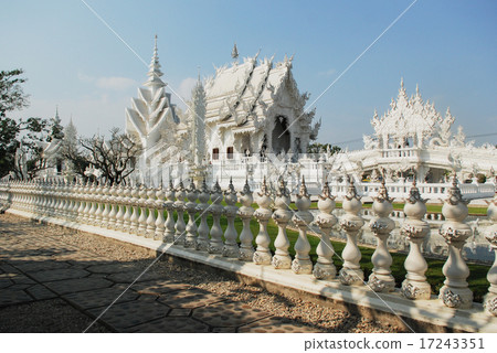 White temple, Chiang Rai, Thailand White temple, Chiang Rai, Thailand 17243351