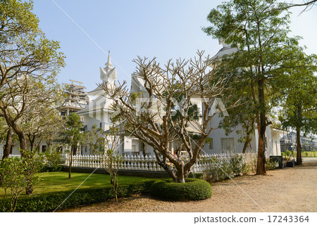 White temple, Chiang Rai, Thailand White temple, Chiang Rai, Thailand 17243364