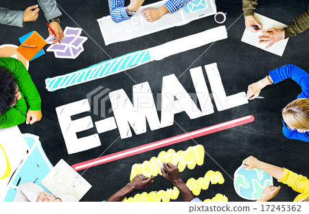 E-mail Online Messaging Correspondance Concept 17245362