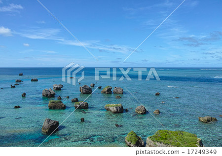 長崎的Miyakojima東部天堂岩 17249349
