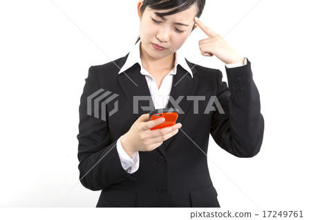商界女性受到粉碎的影響 17249761