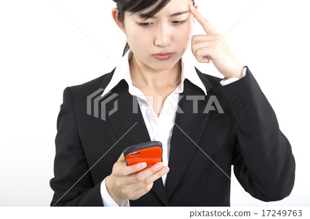 商界女性受到粉碎的影響 17249763