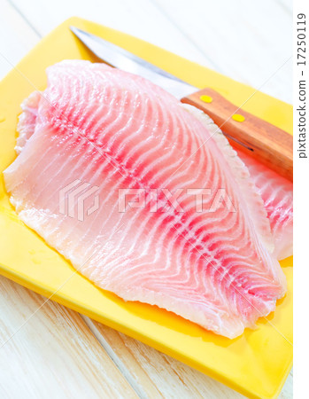 raw fish raw fish 17250119