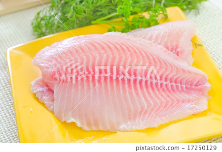 raw fish raw fish 17250129