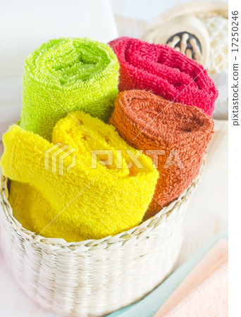 color towels 17250246