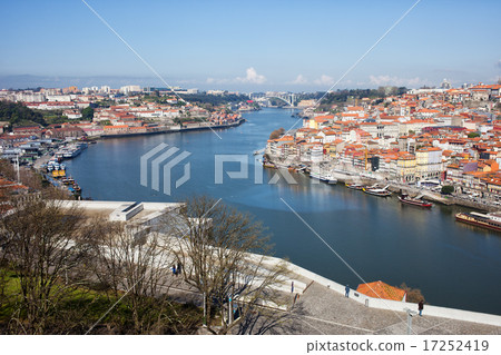 Vila Nova de Gaia and Porto in Portugal 17252419