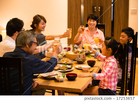 senior, kids, dining table 17253657