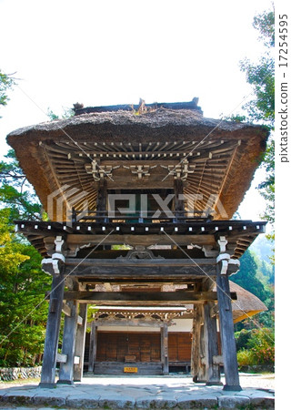 世界遺產·白川鄉的“Mingyoji鐘門門”（岐阜縣大野郡白川村荻野町） 17254595