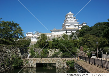 View the world heritage "Himeji Castle" from the east after the Great Heisei repair 17255392