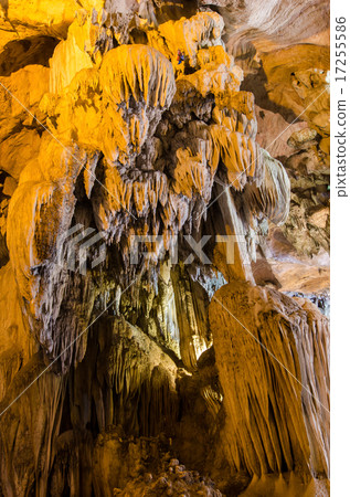 Kek Lok Tong located at Gunung Rapat,Ipoh 17255586