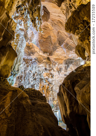Kek Lok Tong located at Gunung Rapat,Ipoh 17255589