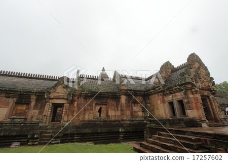 Panam-run ruins in Thailand 17257602