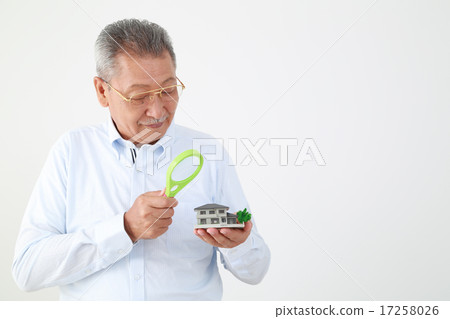 房子和老人 房子和老人 17258026