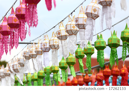 yee peng festival decoration with lantern 17262133